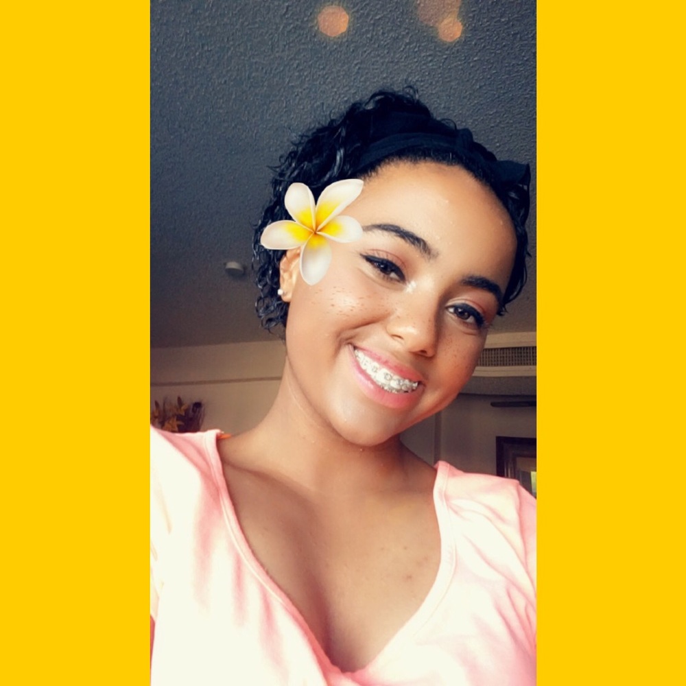 Meet your Posher, Alexandra